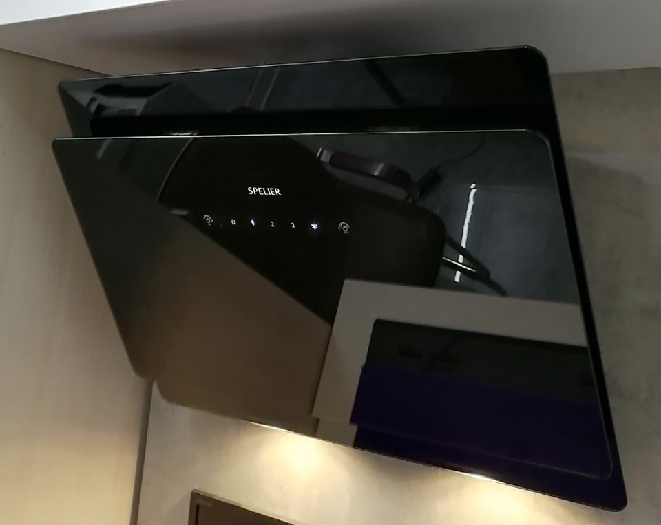 may-hut-mui-spelier-sp-868-5 Máy hút mùi Spelier SP 868