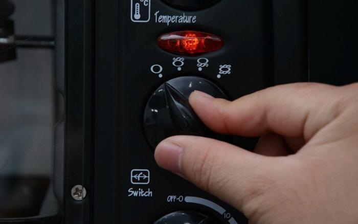 Bạn hãy bấm chọn đầy đủ các phím của đèn tín hiệu trên bảng điều khiển