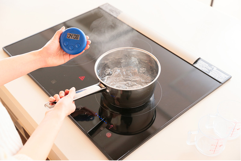 Bếp từ Nhật có chức năng hẹn giờ nấu với khoảng thời gian hẹn khá rộng