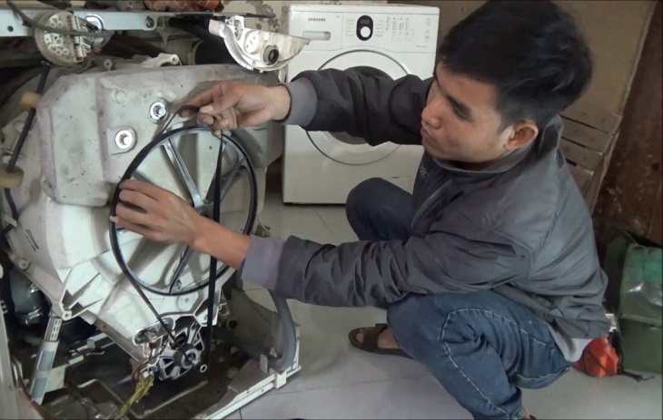 Máy giặt sẽ không chạy nếu dây curoa bị đứt