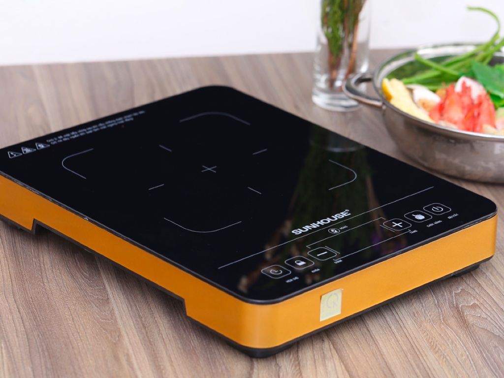 Không đặt bếp quá gần tường, có nhiều vật chắn xung quanh