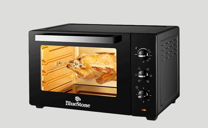 Lò nướng BlueStone EOB-7573 28 lít tiết kiệm thời gian nướng tối đa nhờ tiện ích xiên quay và công suất lớn