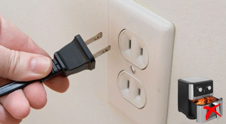 Nồi chiên không dầu Rapido RAF-8.0M 8 lít không hoạt động do ổ cắm bị lỗi