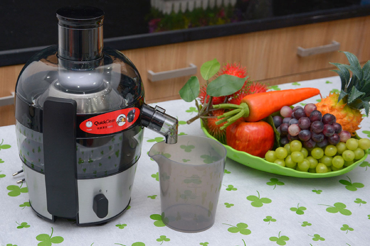 Máy ép trái cây đến từ thương hiệu Philips thường có thiết kế khá sang trọng và hiện đại