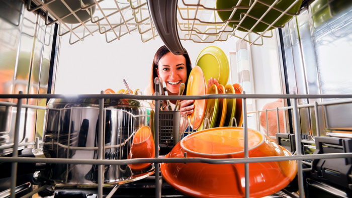 Kết thúc chương trình – lấy bát đĩa ra đúng cách Kết thúc chương trình – lấy bát đĩa ra đúng cách