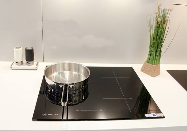 Đánh giá bếp từ Malloca có tốt không?