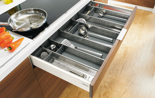 Khay chia thìa dĩa Blum-Hafele cho ray hộp MI3 555.24.506