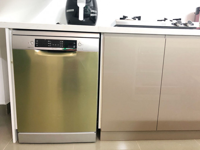 Kích thước và khối lượng của máy rửa bát