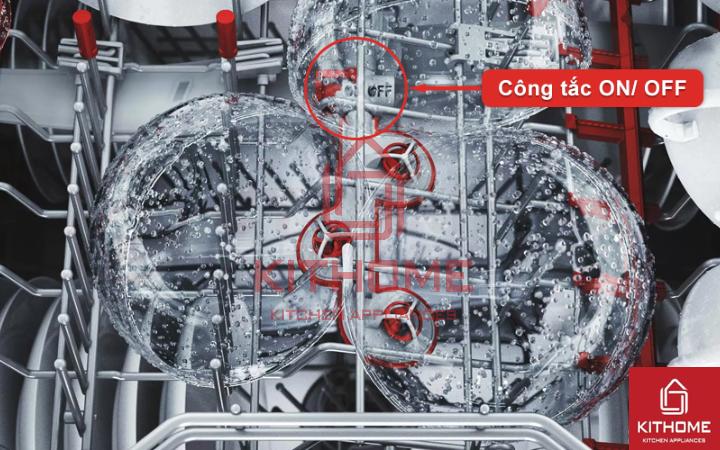 Máy rửa chén Bosch SMS6ZDI48E còn được trang bị thêm hệ thống vòi phun Extra Clean Zone