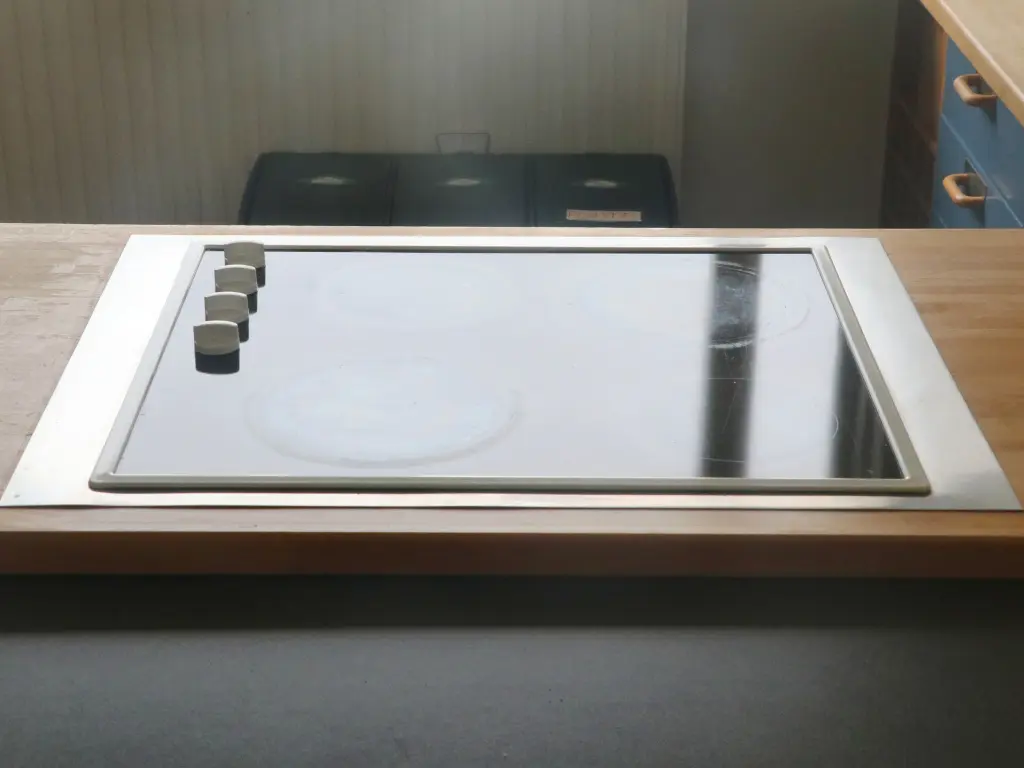 5+ lý do bạn nên mua bếp từ Nhật không lò nướng cho gia đình – Ai cũng gật gù đồng ý