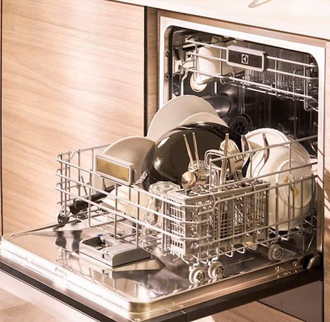 Hướng dẫn chọn mua máy rửa bát Electrolux phù hợp gia đình Việt | Kithome Mới Nhất 2025