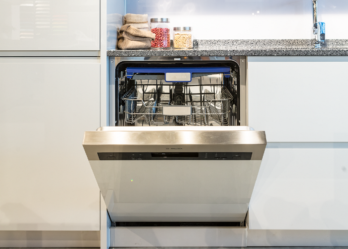 Máy rửa bát Malloca – Ưu nhược điểm & gợi ý lắp đặt chuẩn | Kithome cập nhật 2025